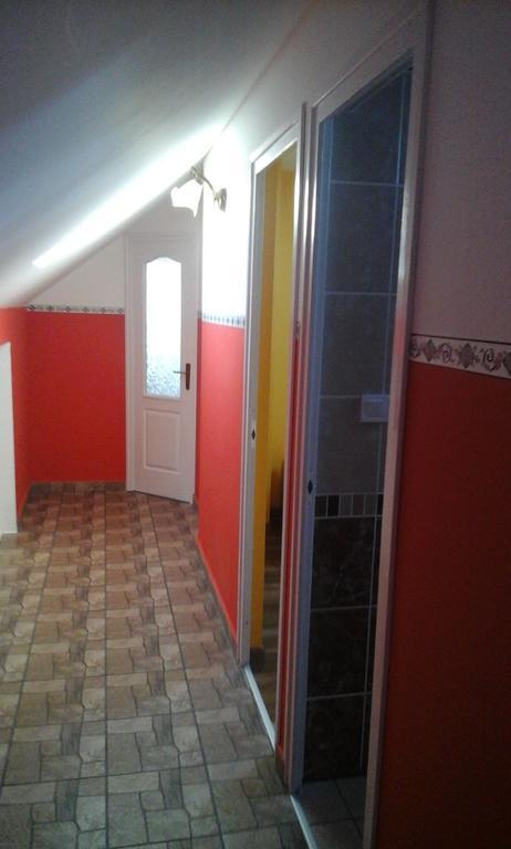 Kelemen Apartmanok Abádszalók Esterno foto